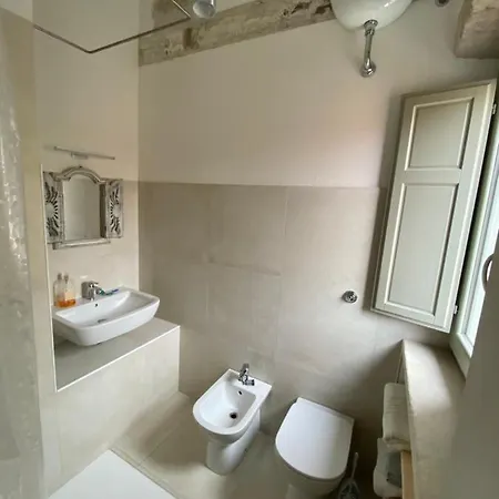 Casa Opera Semesterbostad SantʼAntìoco