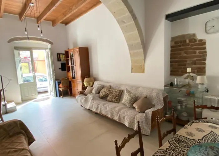 Casa Opera Vakantiehuis SantʼAntìoco